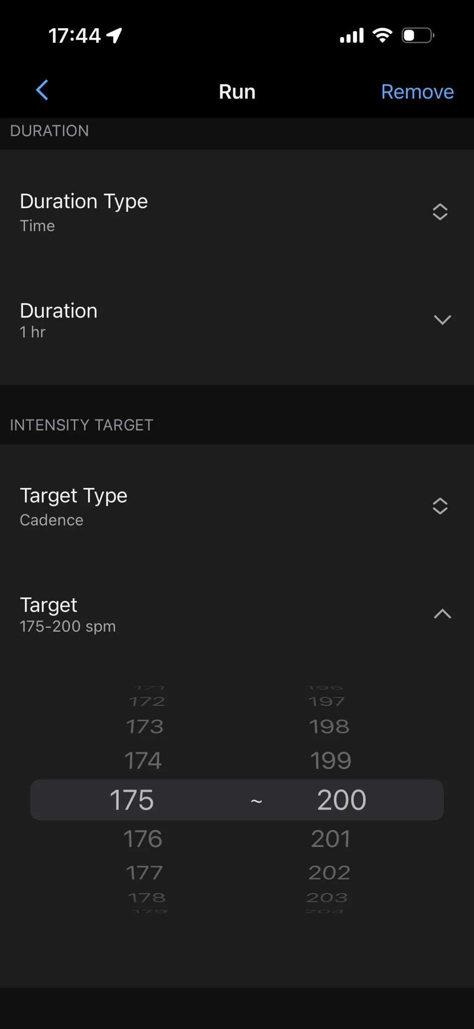 A screenshot of the Garmin Connect app when creating a workout session. It shows that you can track a duration and a target metric for that duration.